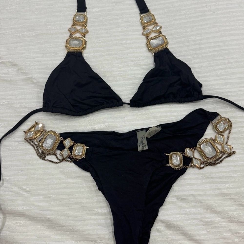 Beach Bunny Elegant Black Bikini with Gold Accents